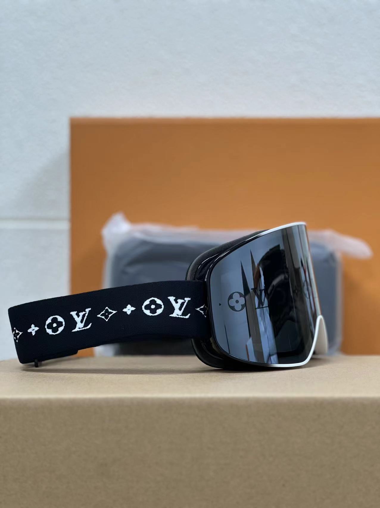 Lv Ski Goggles / Eyewear Protection