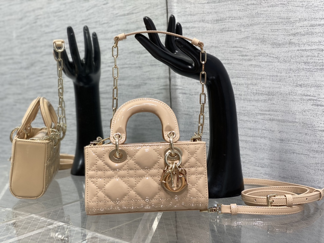 Christian Dior Luxury Chain Underarm Bag