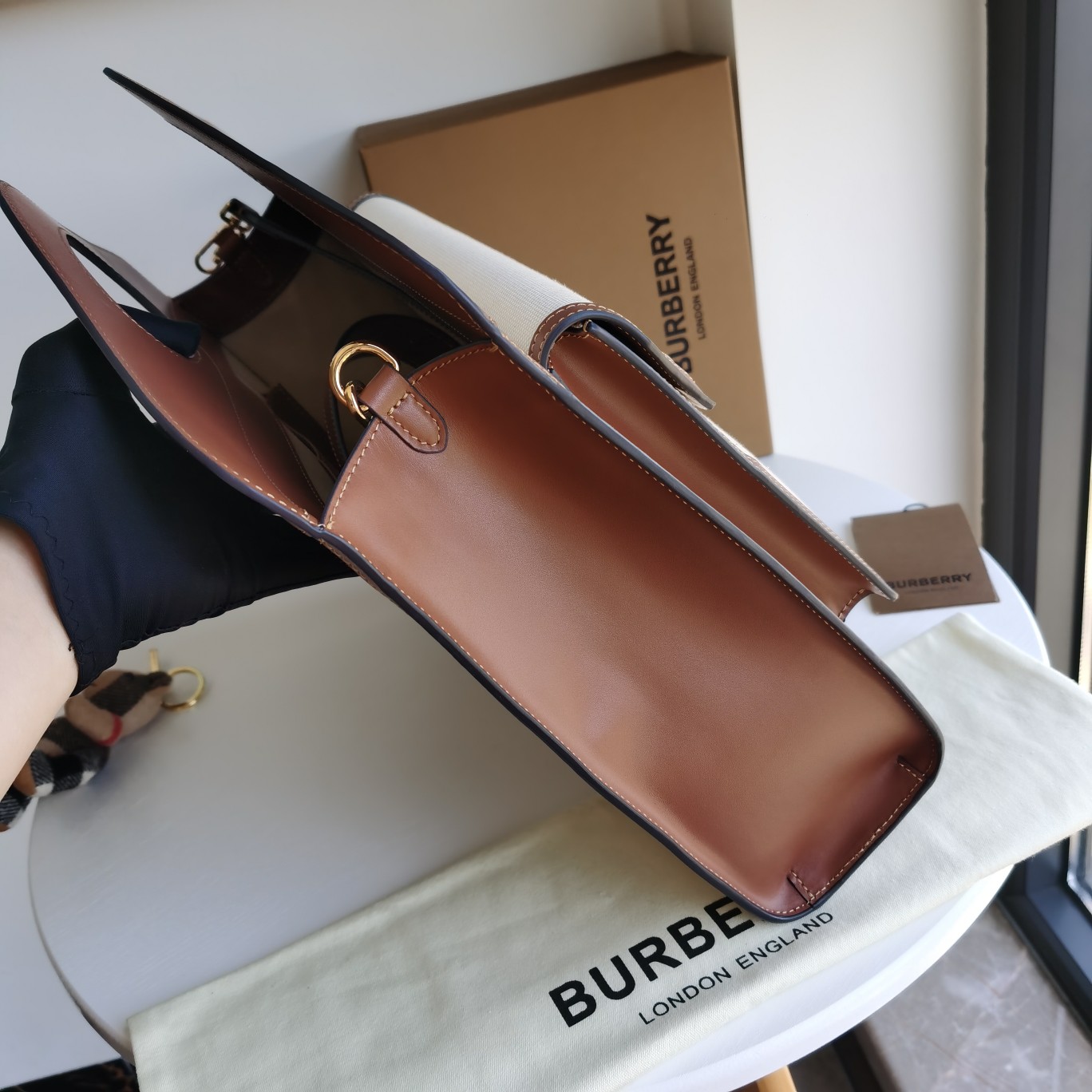 Burberry Handbag & Crossbody Bag