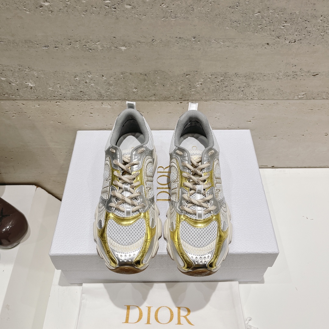 Dior Chrono: The New Casual Running Sneaker