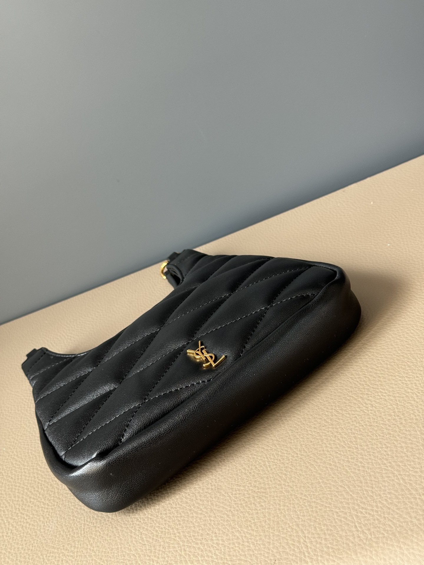 Saint Laurent LECASSANDRE Small Black Lambskin Diamond-Quilted HOBO Handbag