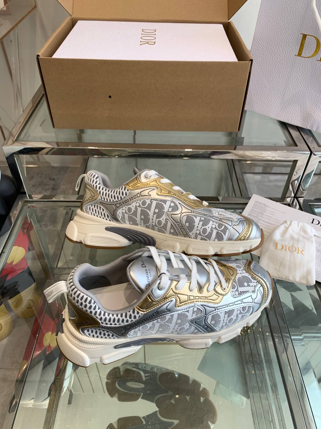 DIOR CONO Sneaker