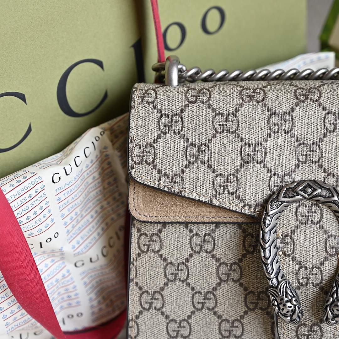 Gucci Classic Rich-Tone Cowhide Chain Crossbody/shoulder Bag