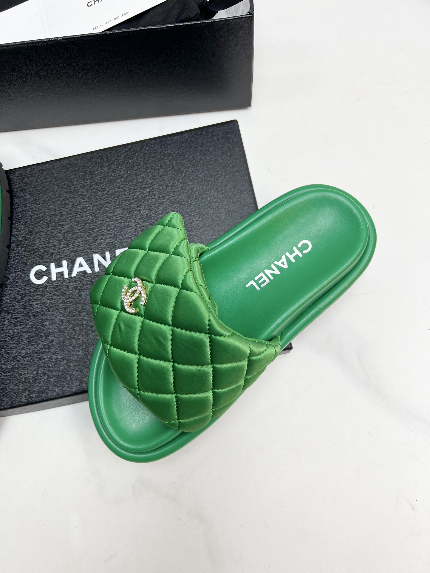 Bottega Veneta Rhombus flat-bottomed slippers