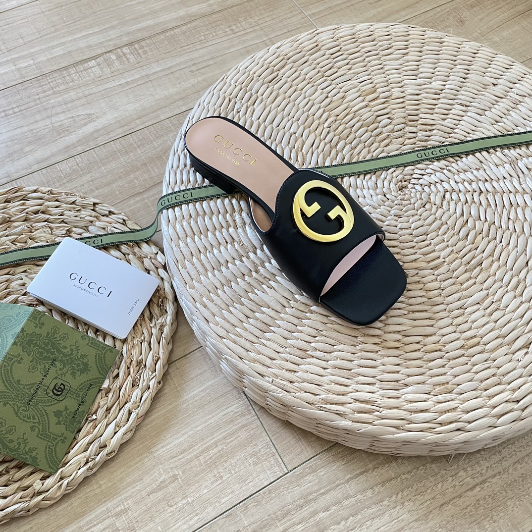 GUCCIOriginal big brand luxury goods 1:1 high-end quality top qualityGucci new buckle round G slippers/sandals