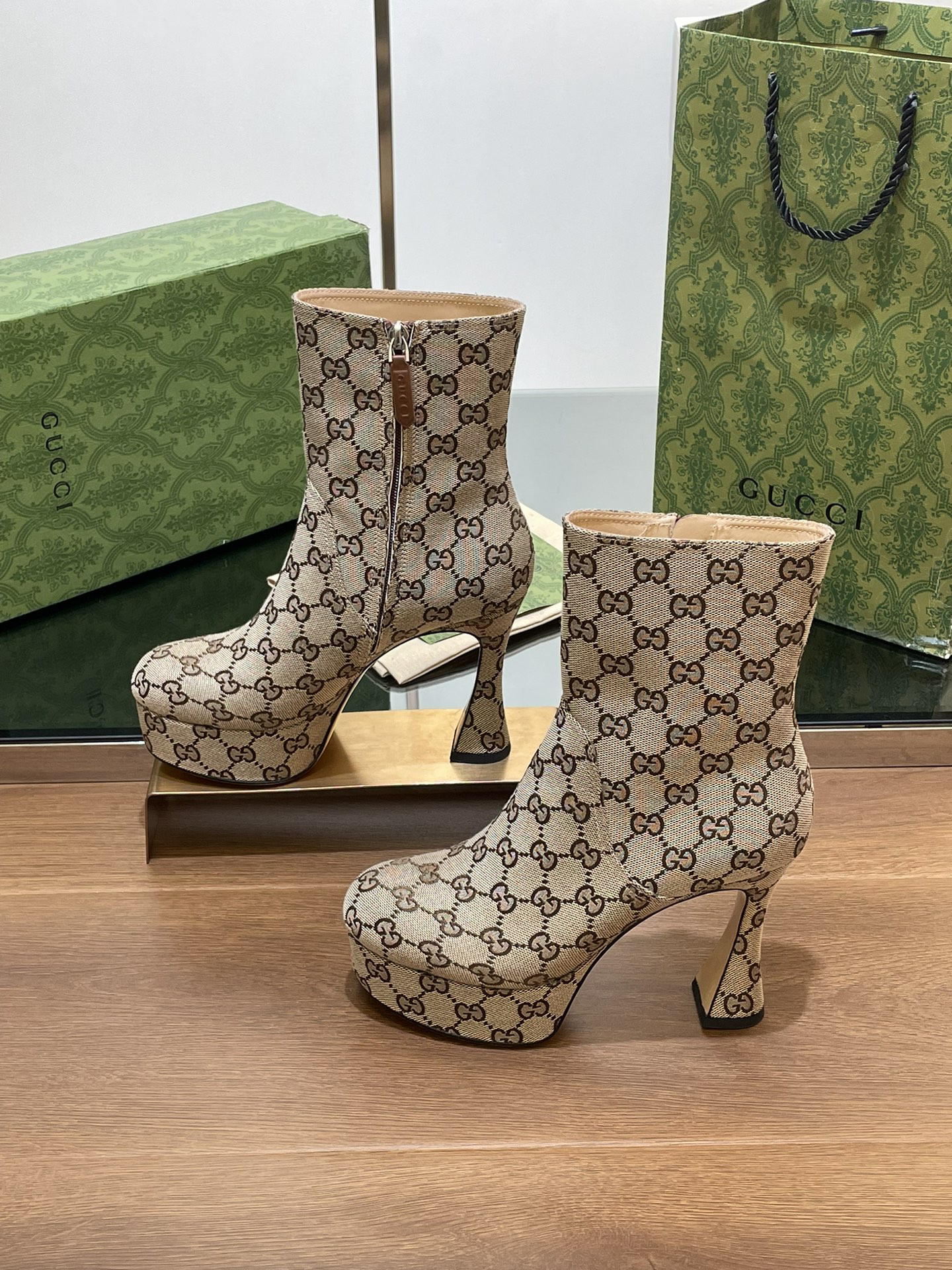 Gucci High-Heel Thick-Soled Platform Waterproof Boots