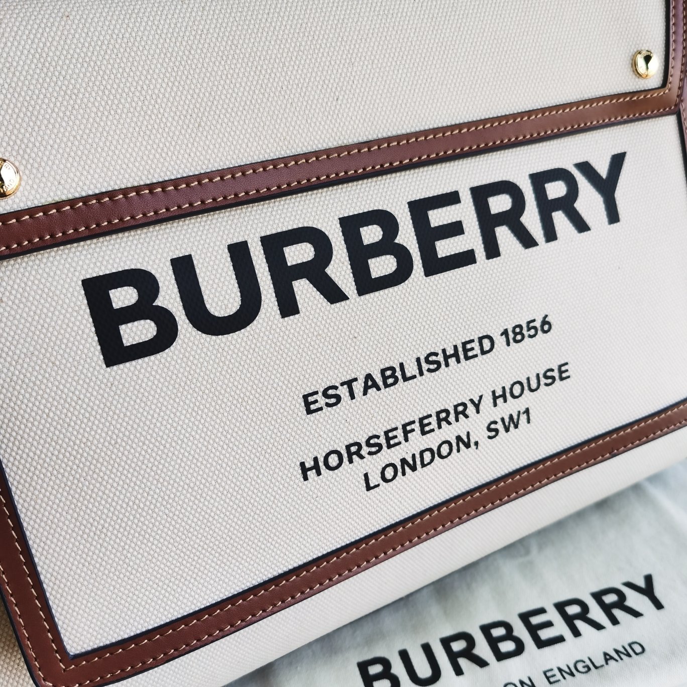 Burberry Handbag & Crossbody Bag