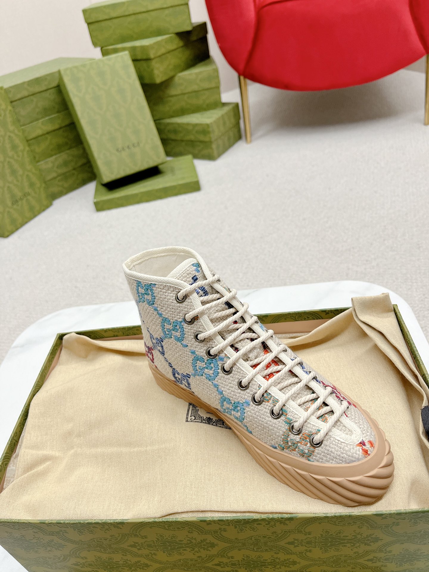 Gucci Classic Leather Sneakers/Flat Shoes