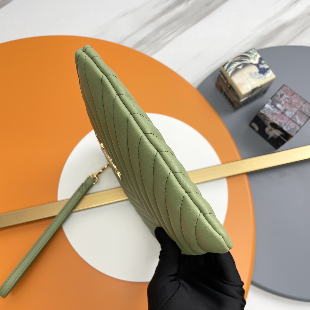 SAINT LAURENT Clutch Bag in Light green Twill Leather