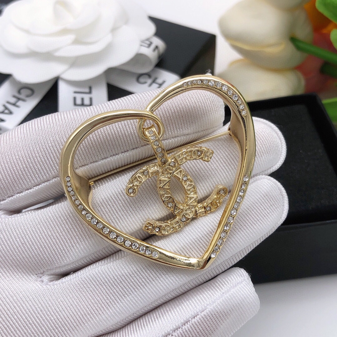 Chanel Love Fine Diamond Brooch