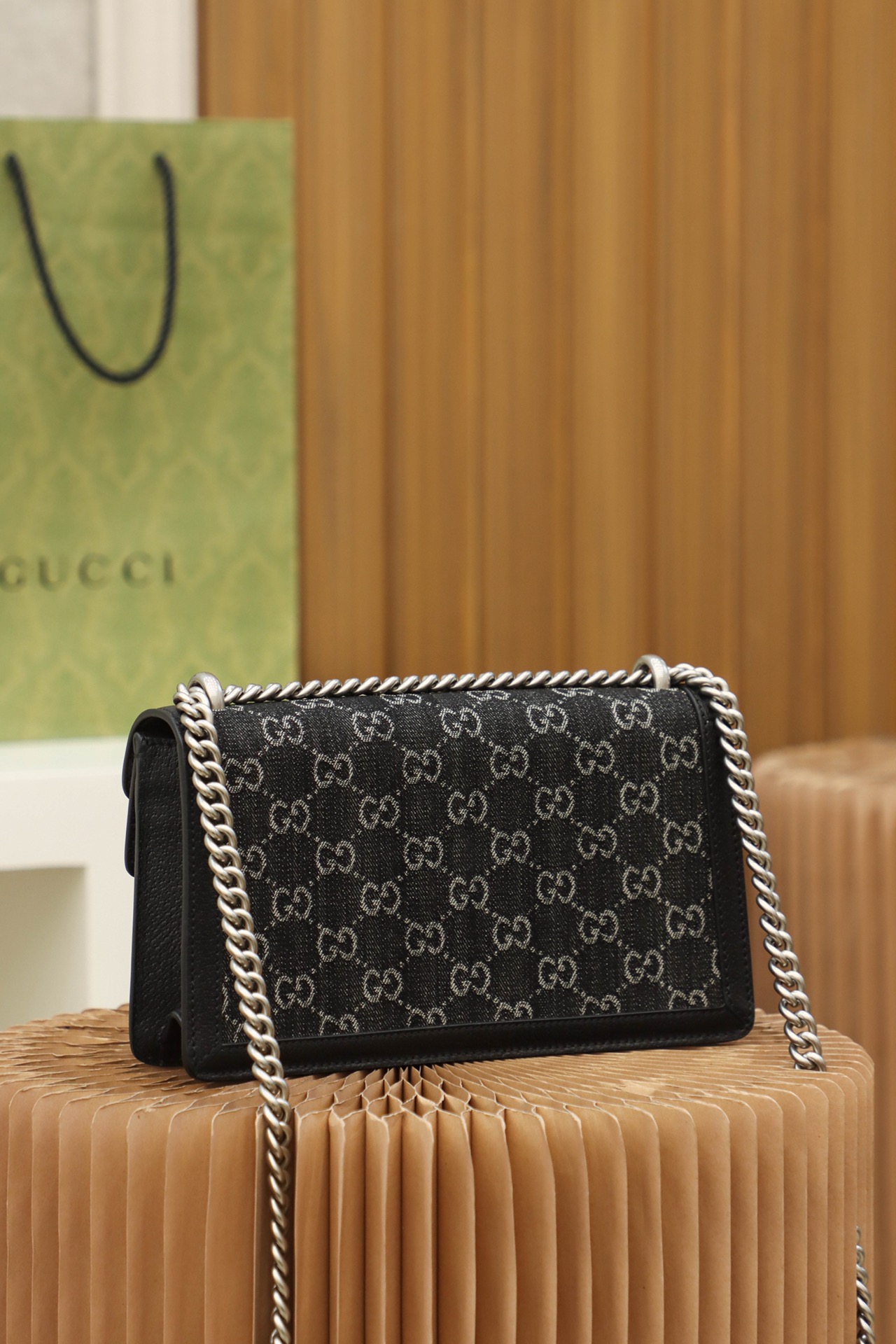 Gucci First-Layer Cowhide Crossbody/Shoulder Bag