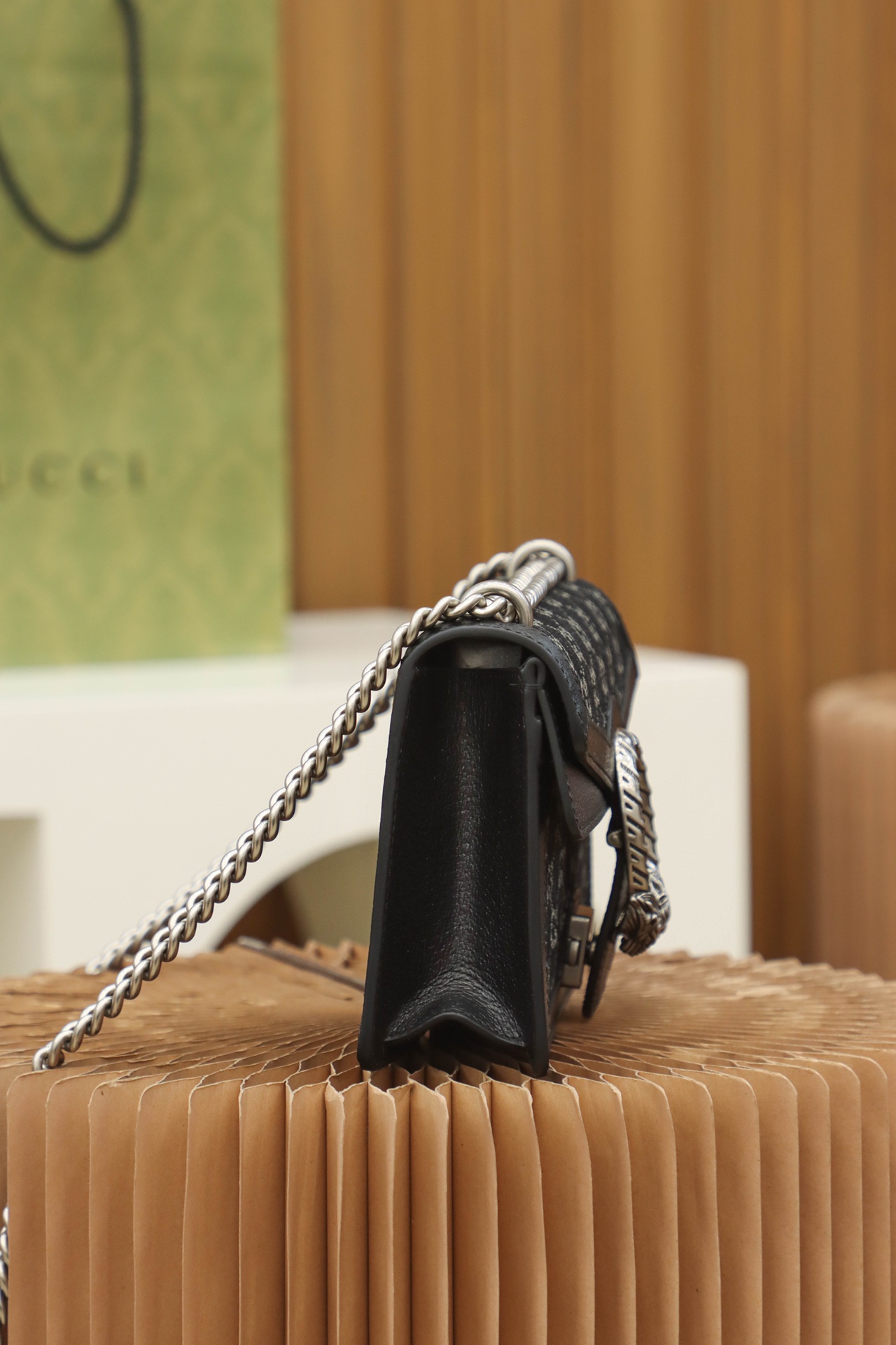 Gucci First-Layer Cowhide Crossbody/Shoulder Bag