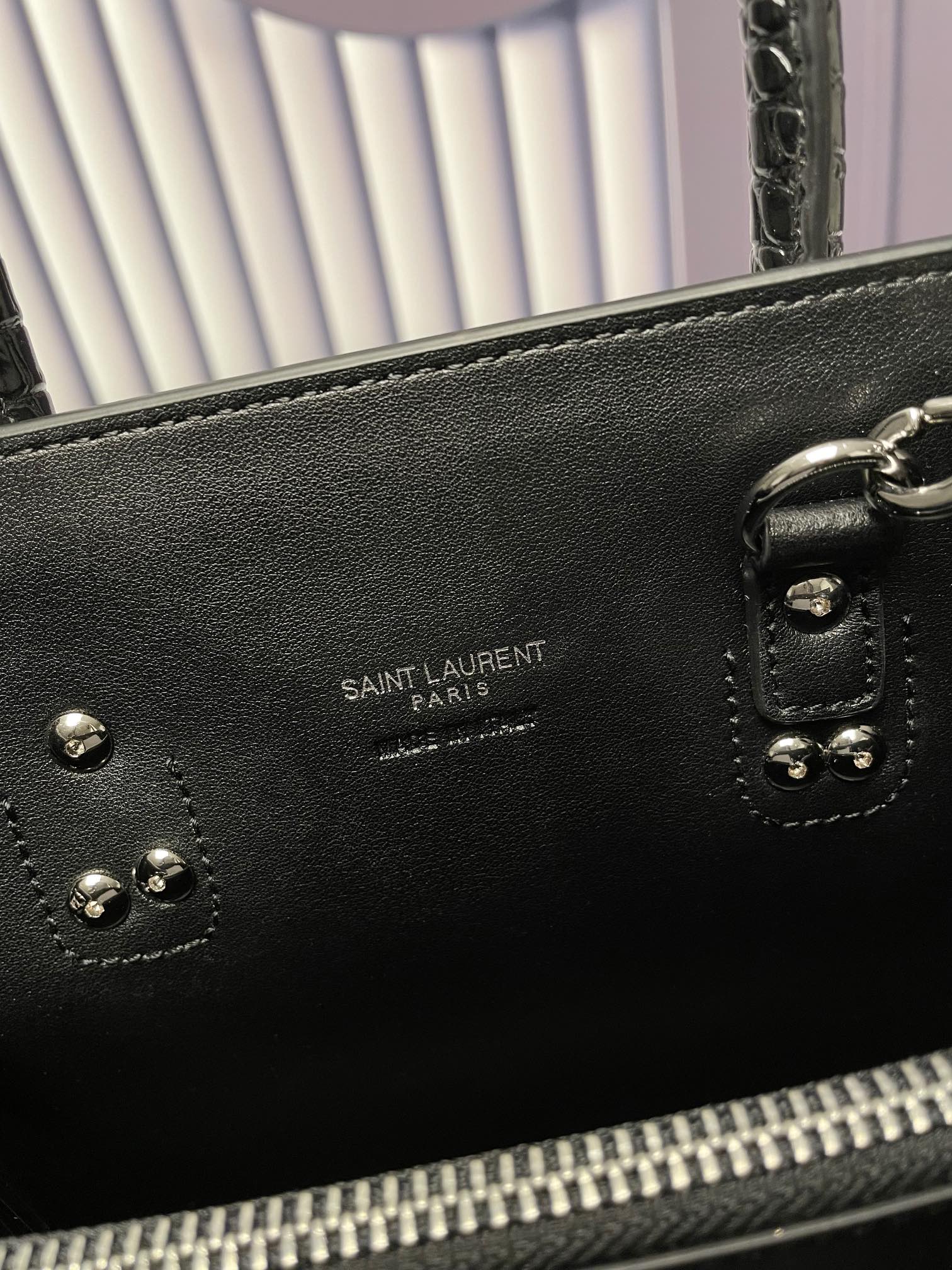 Saint Laurent Sac de Jour Crocodile-Embossed Handbag