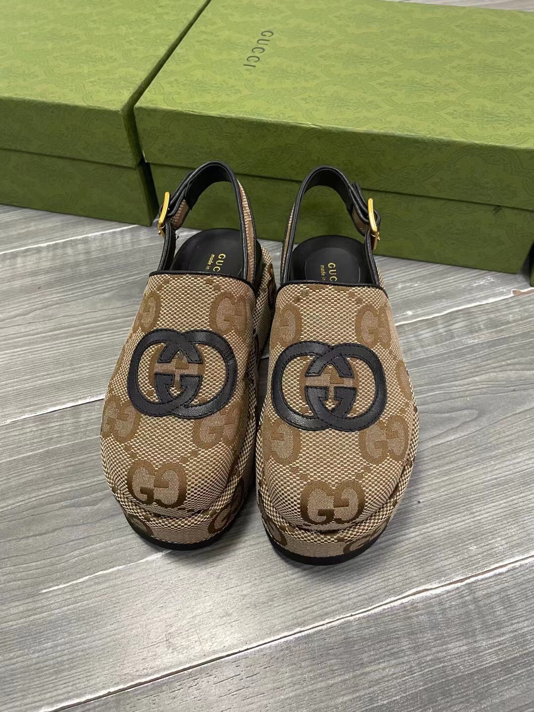 Gucci Thick-soled Classic Embroidered Canvas Slippers