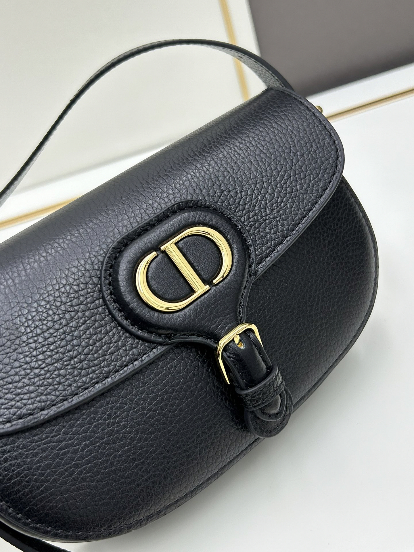 DIOR First-Layer Cowhide Saddle Bag