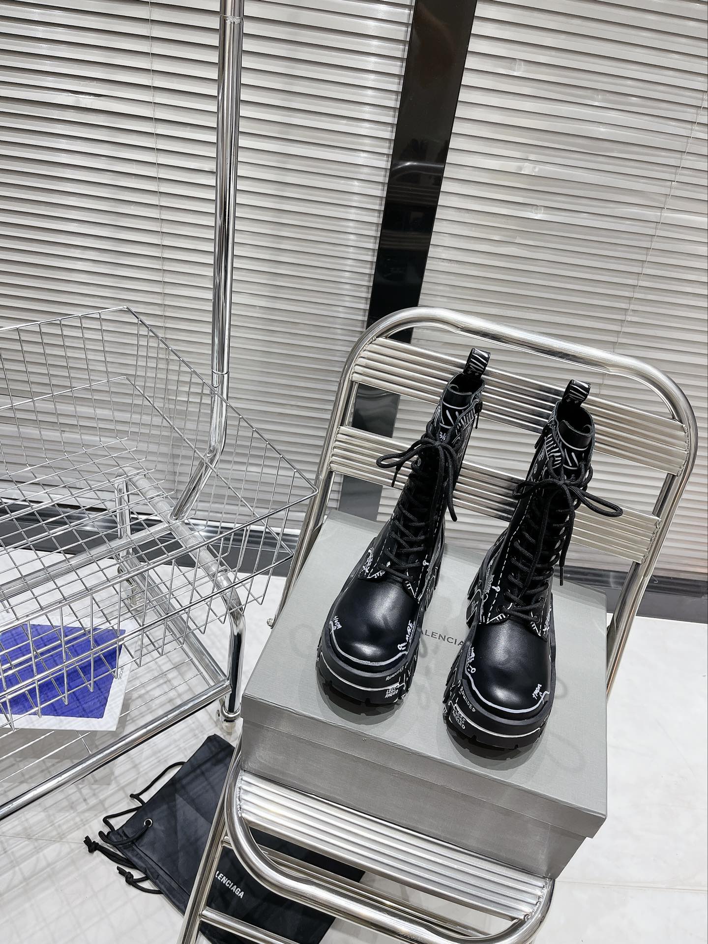 Balenciaga Printed Bulldozer Boots（8CM）