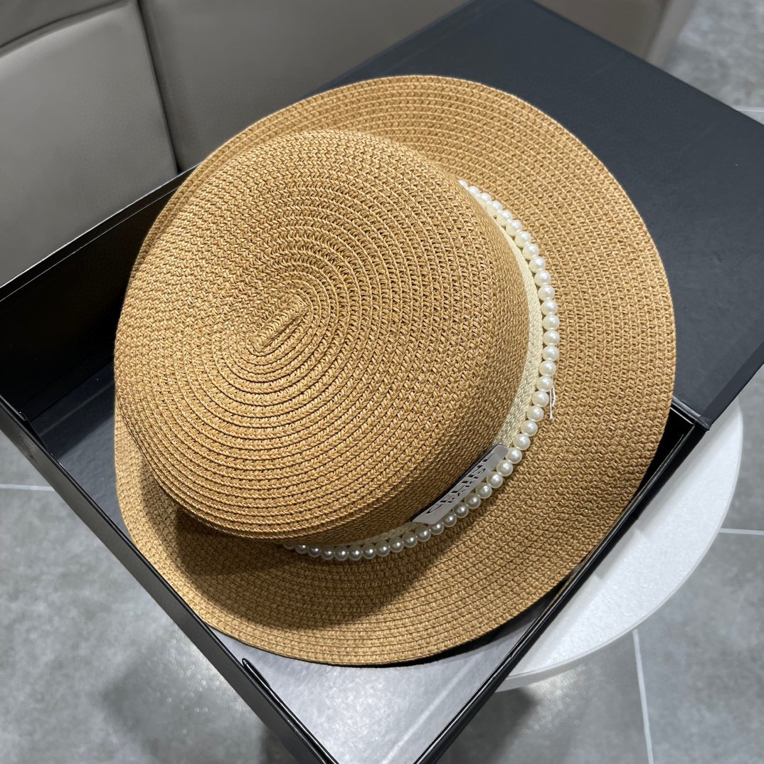 CELINE Classic Knitted Fisherman Hat