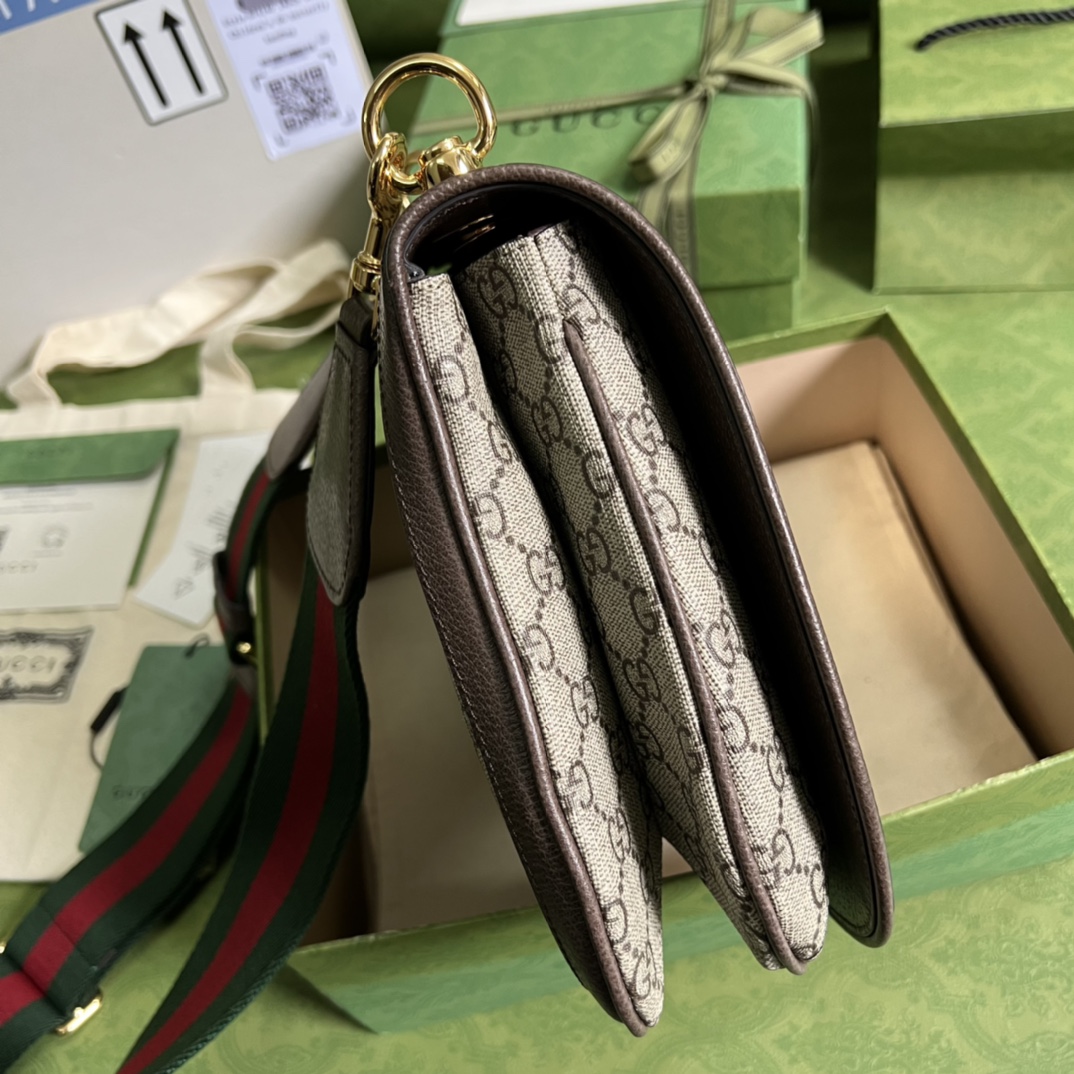 Gucci Blondie Shoulder Bag