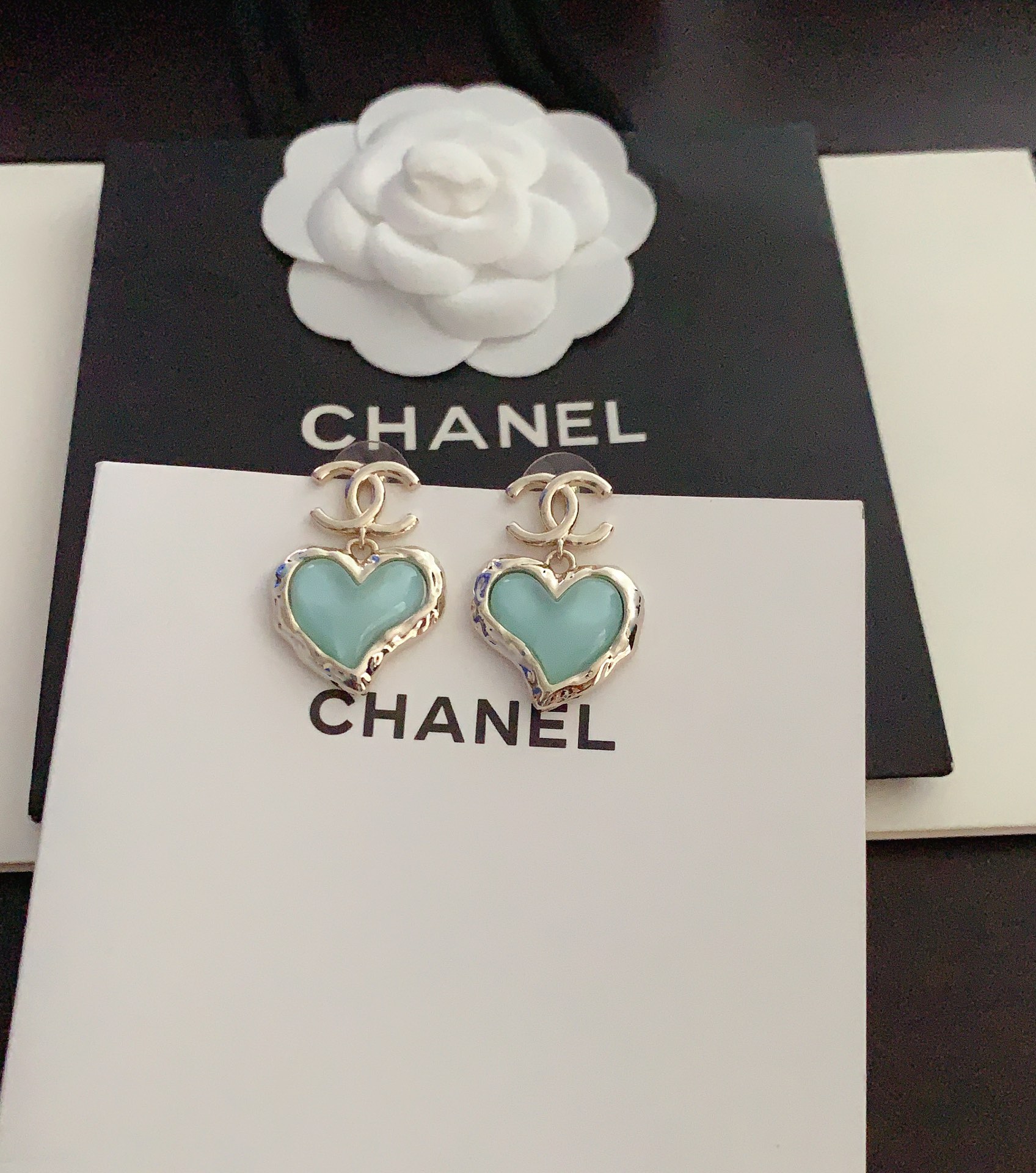 Chanel Meltal Earing