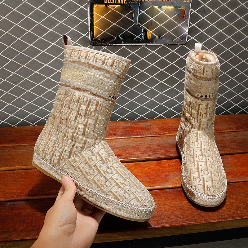 Dior Granville Snow Boots: The Hottest Winter Trend