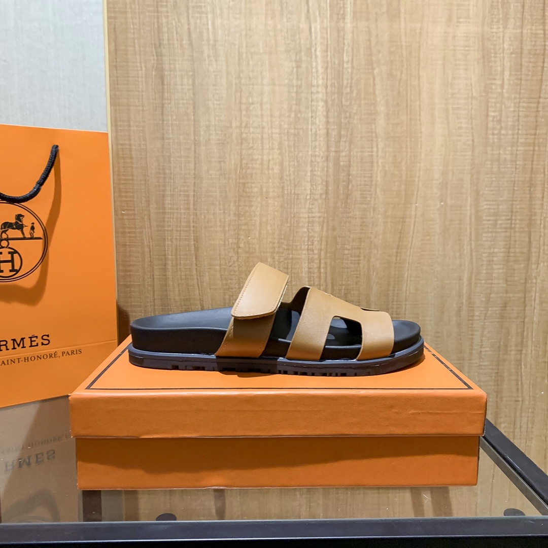 Hermès Classic H Logo Slip-On Sandals