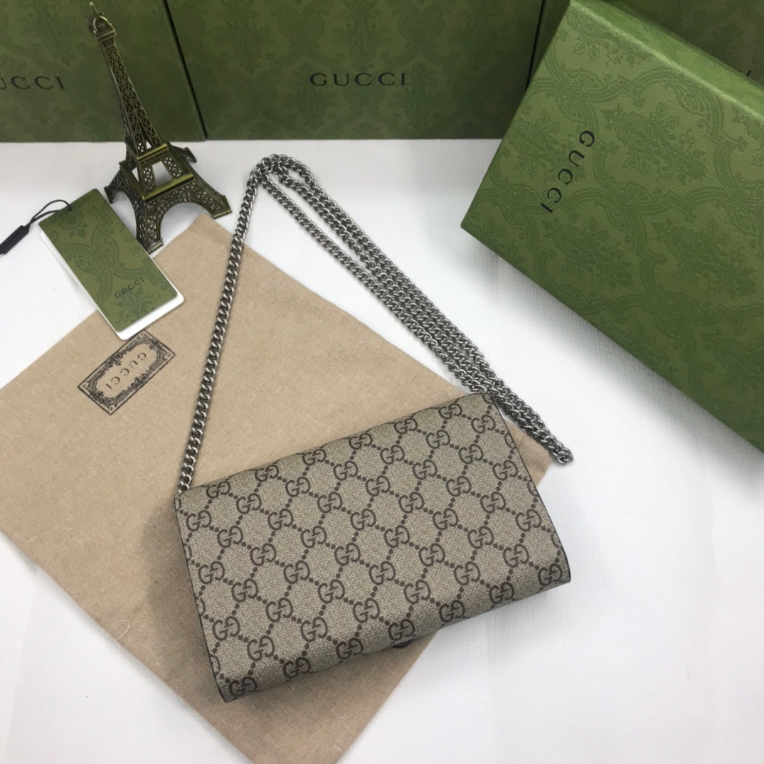Gucci Vintage Monogram Chain Small Bag