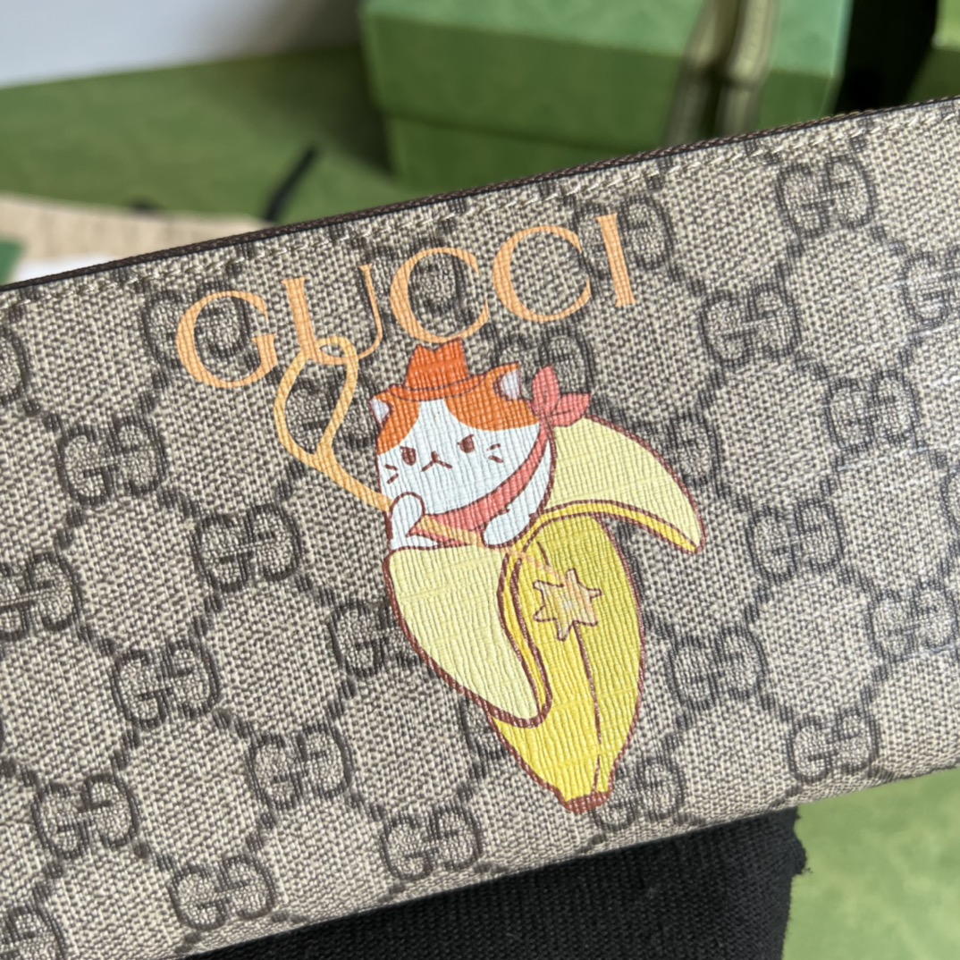 Gucci Classic Leather Wallet