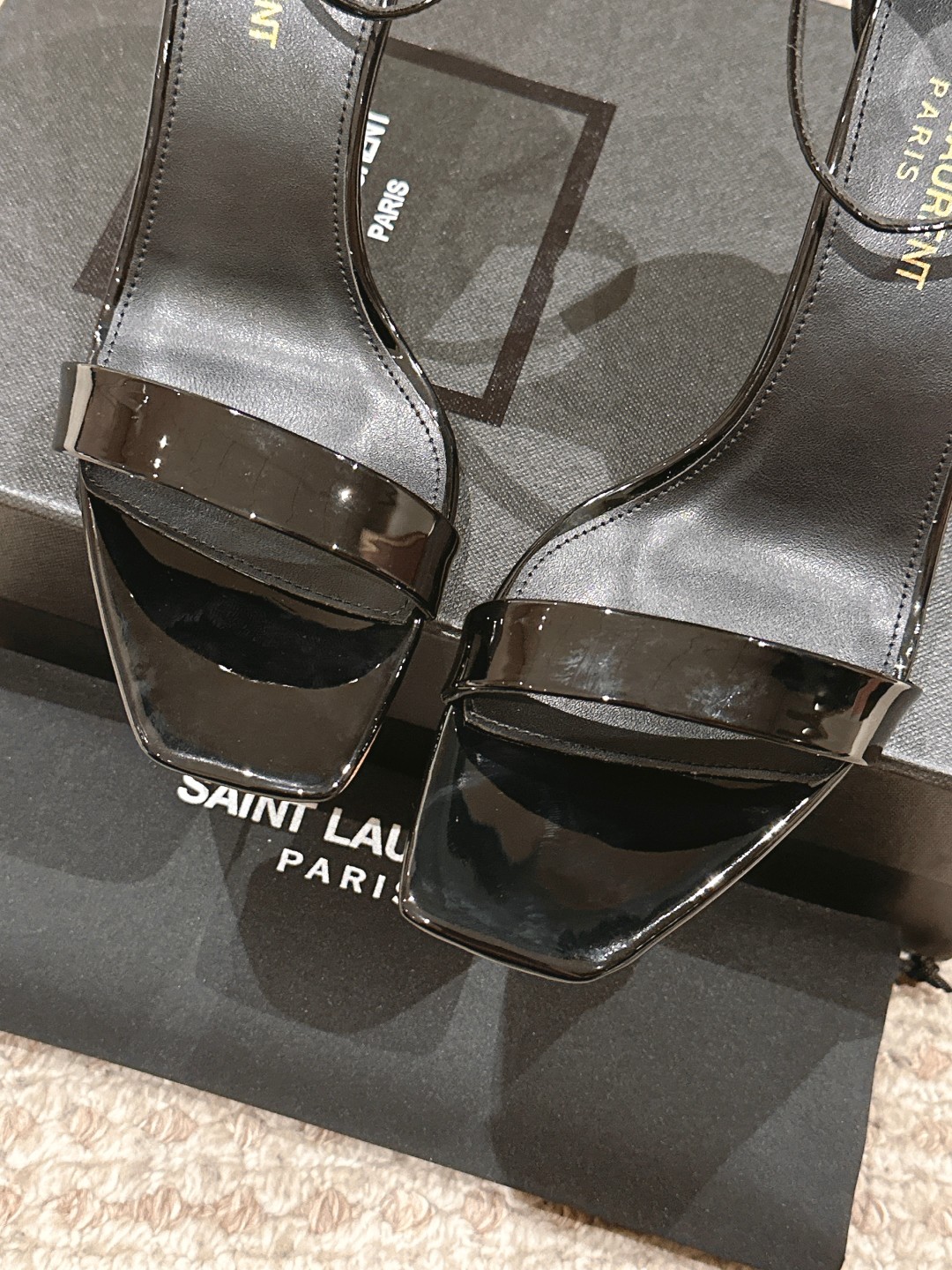 Saint Laurent Peekaboo High Heels
