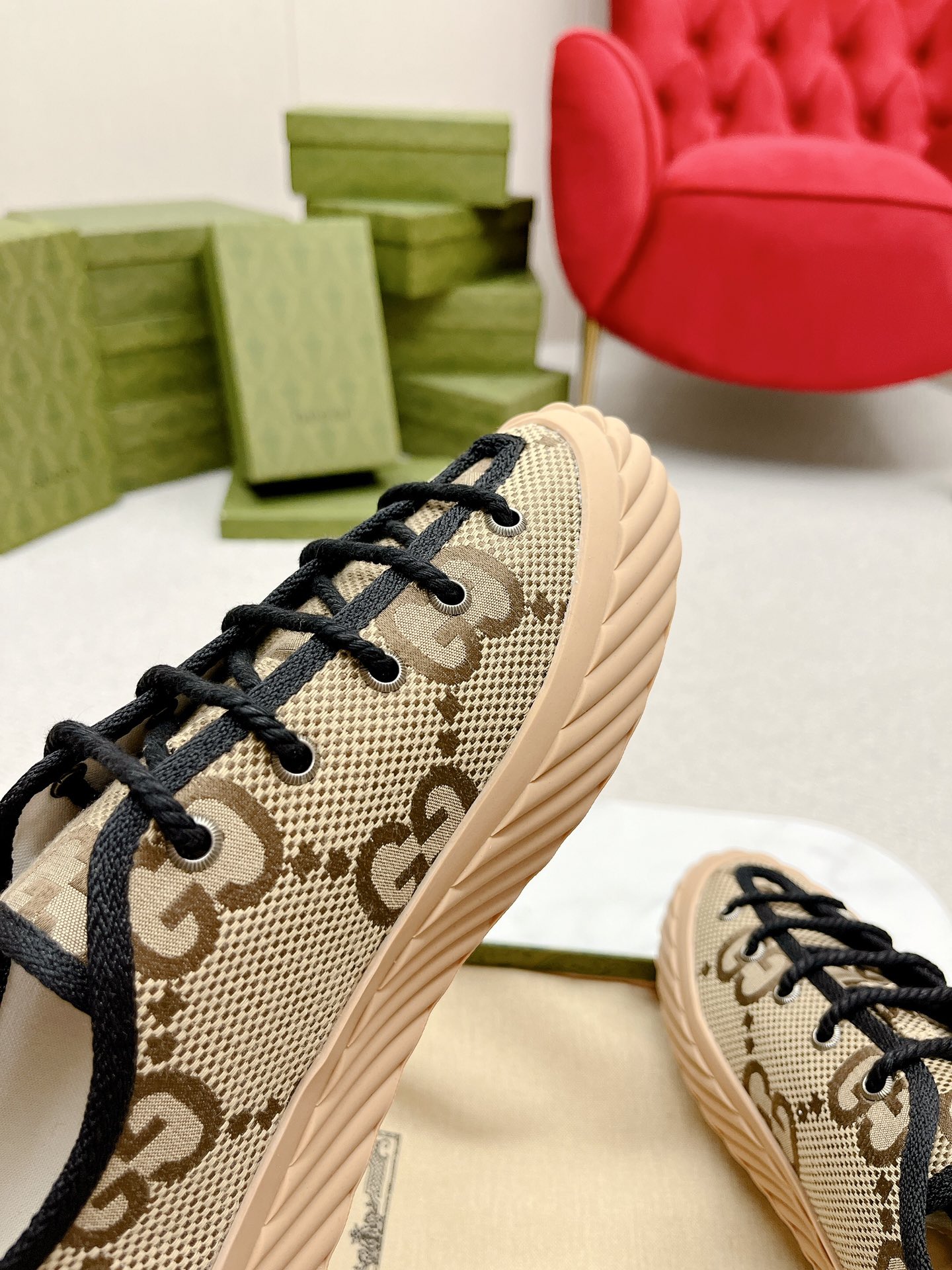 Gucci Classic Leather Sneakers/Flat Shoes