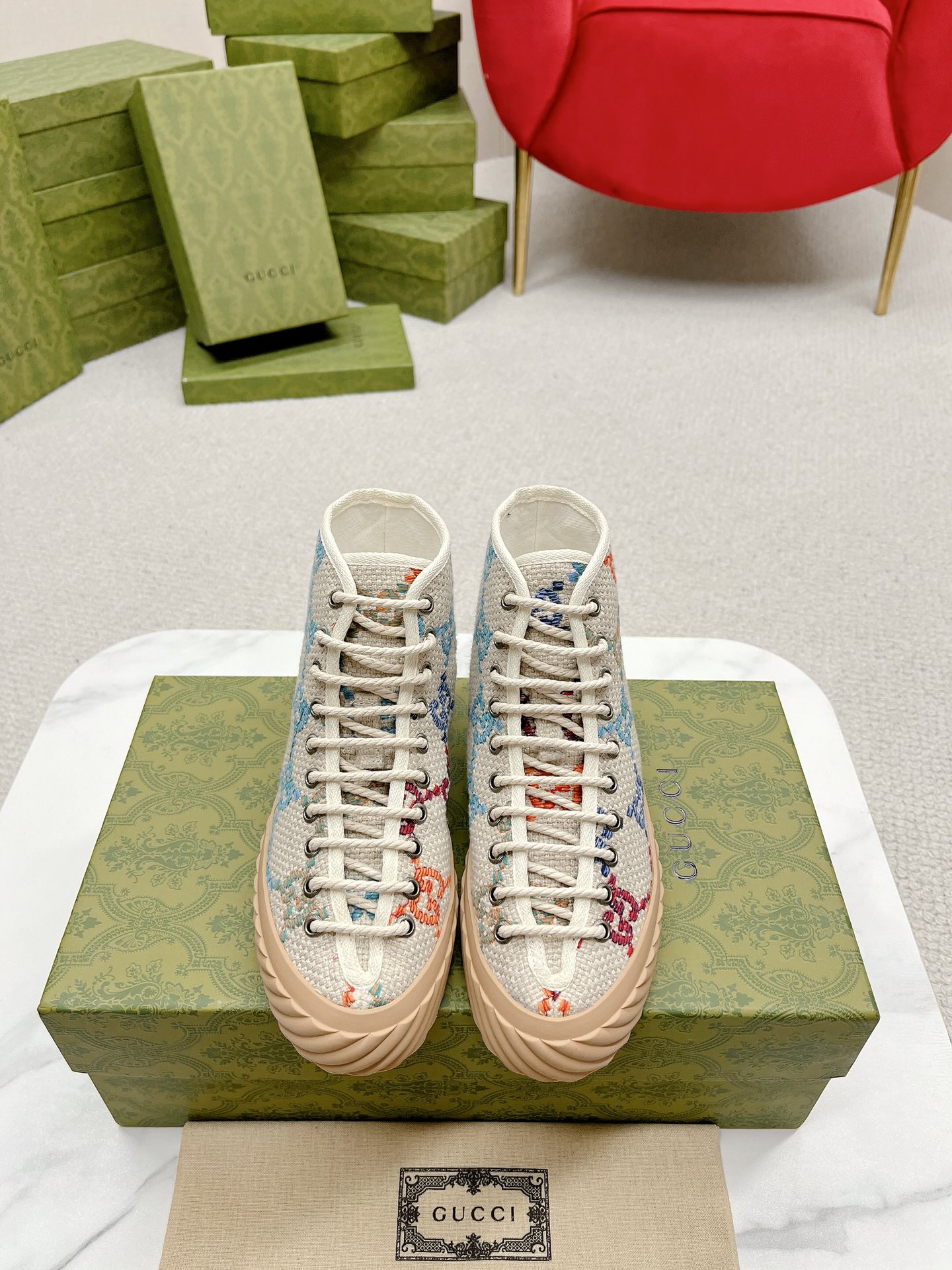 Gucci Classic Leather Sneakers/Flat Shoes