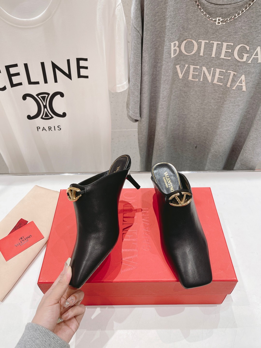 Valentino Square-Toe Leather High-Heeled Shoes