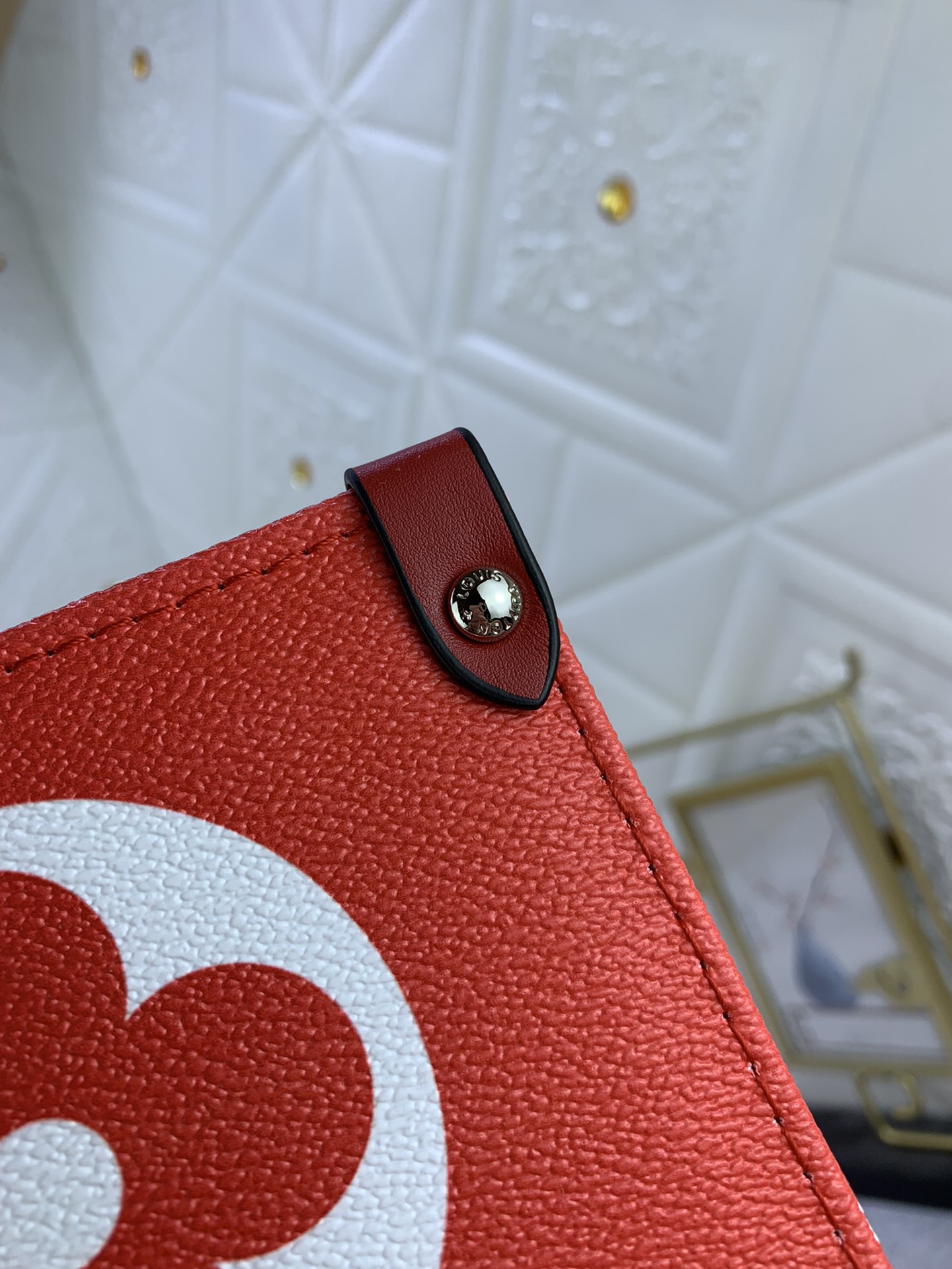 Louis Vuitton Classic Fashionable Tote Bag