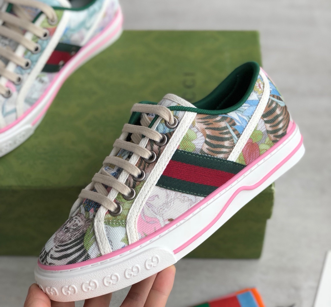 Gucci Exclusive Unique Sneakers