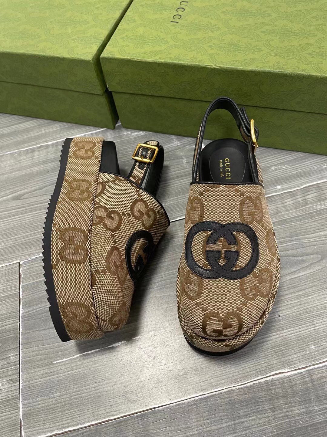 Gucci Thick-soled Classic Embroidered Canvas Slippers