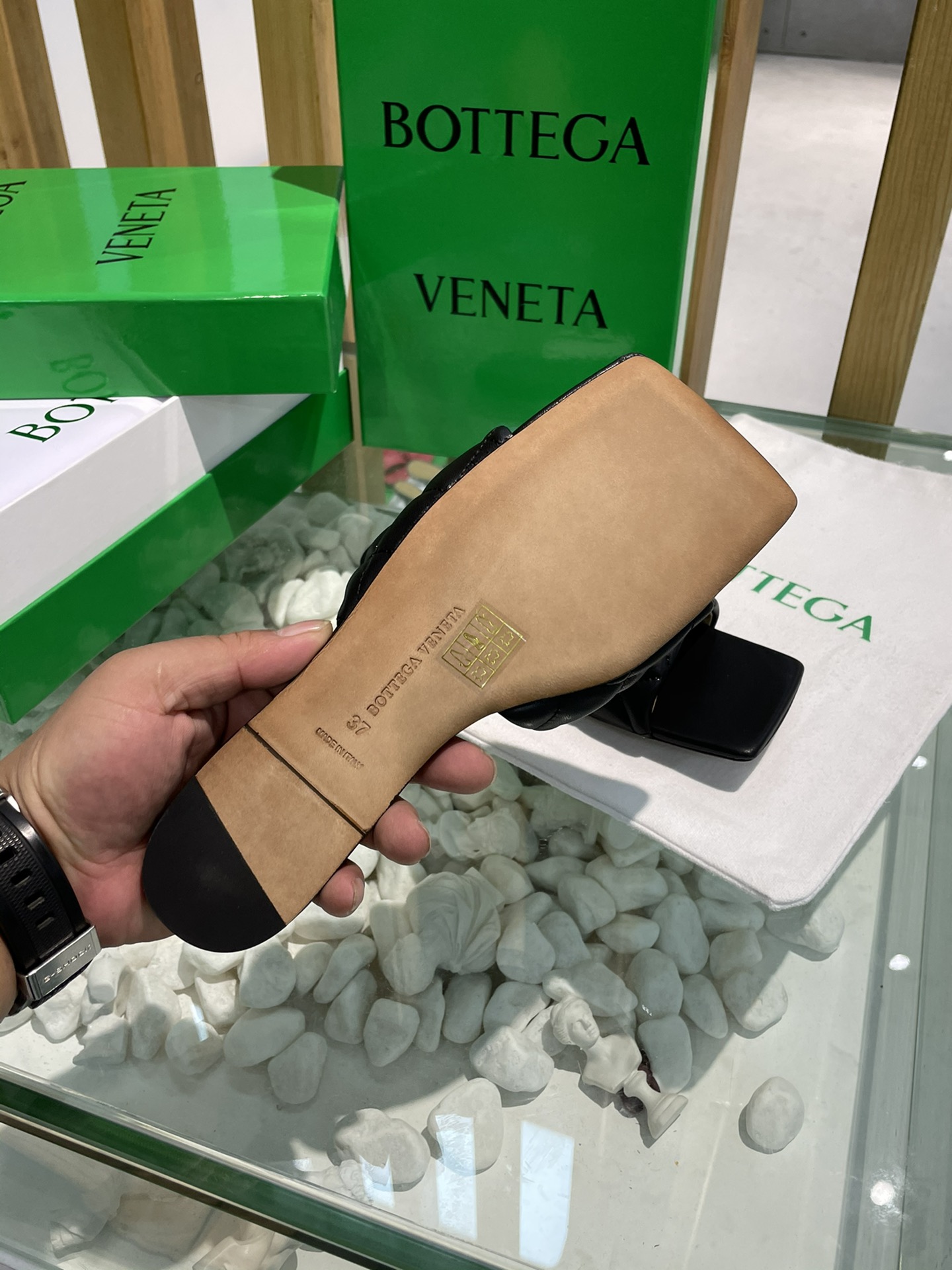 Bottega Veneta Rhombus flat-bottomed slippers