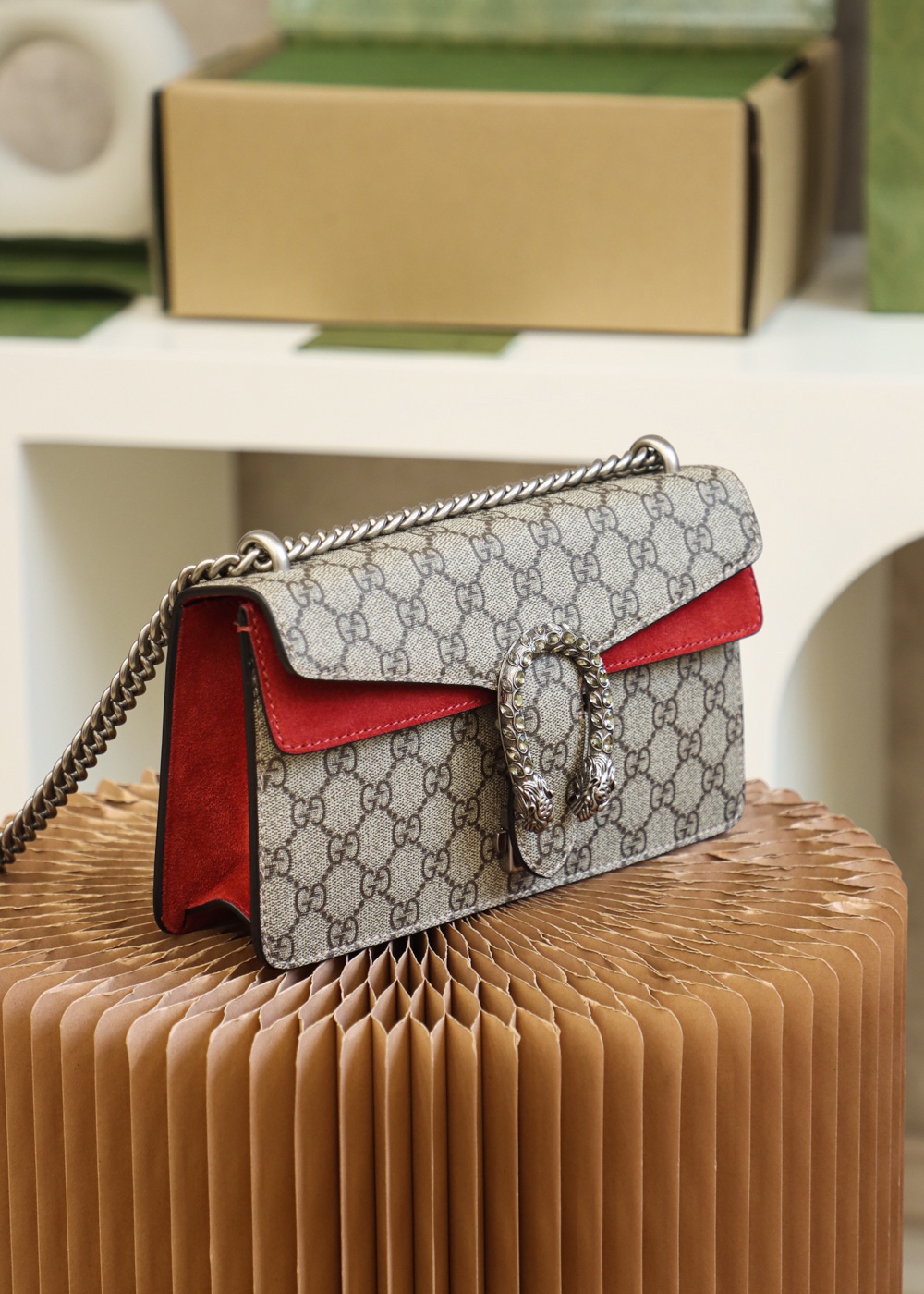 Gucci First-Layer Cowhide Crossbody/Shoulder Bag