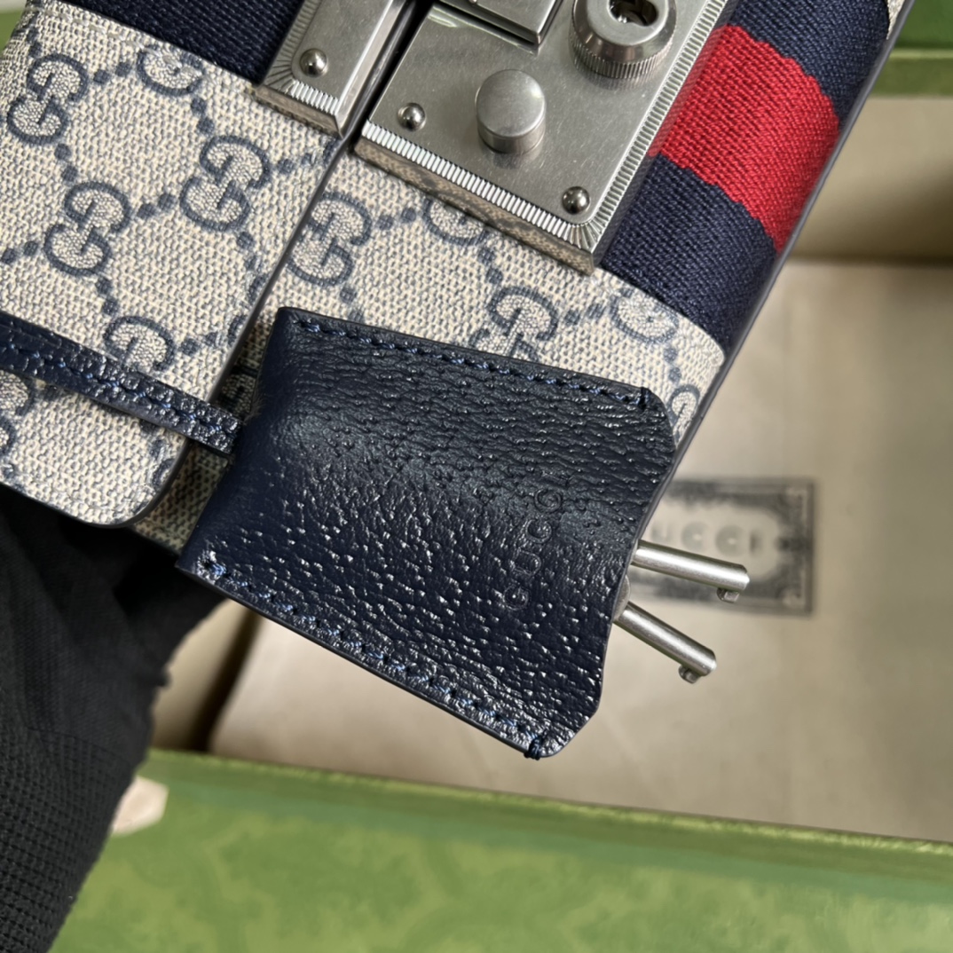 Gucci Ophidia Shoulder Bag