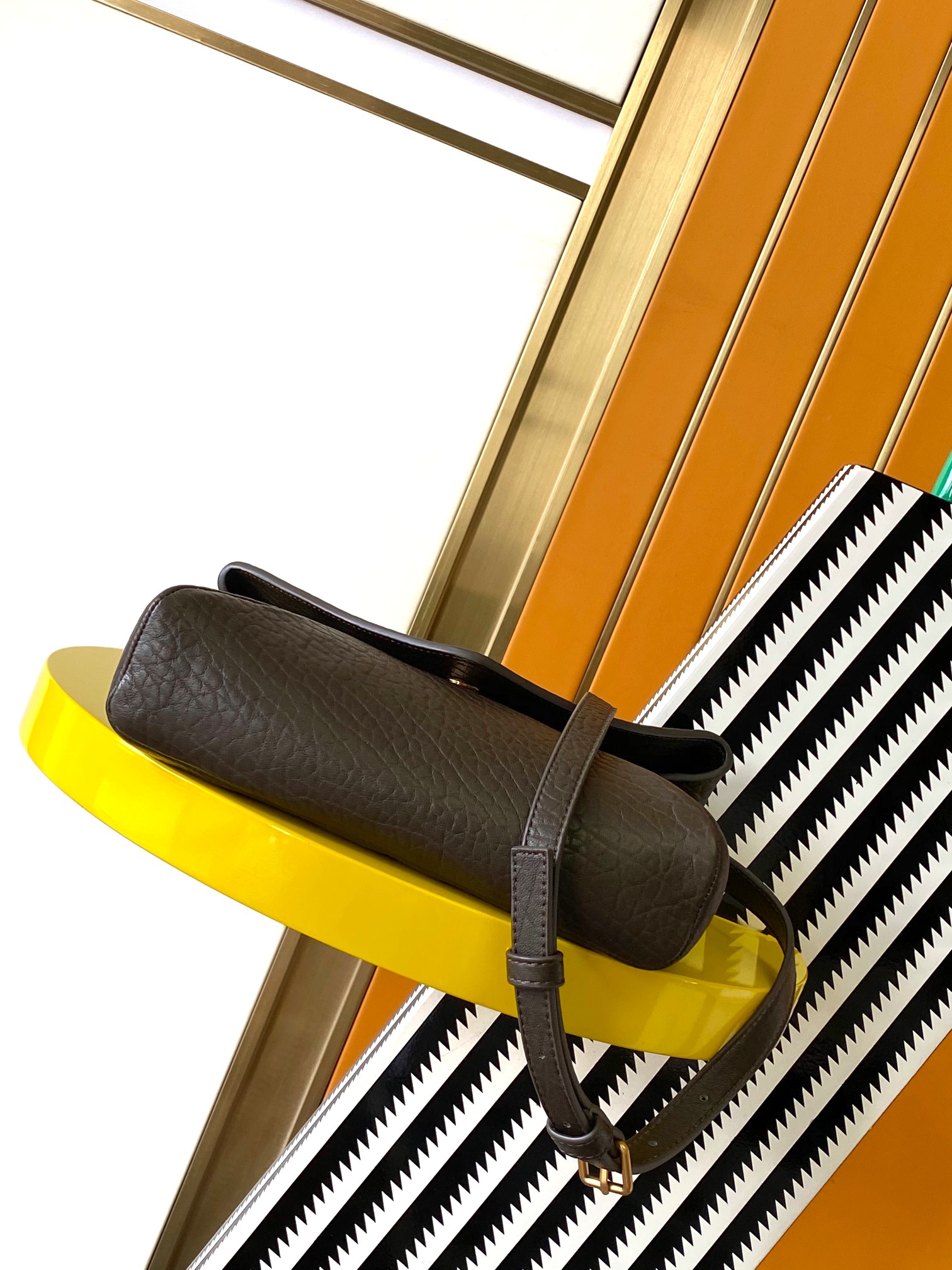 Saint Laurent P580 CASSANDRA Envelope Courier Bag in Sheepskin Leather