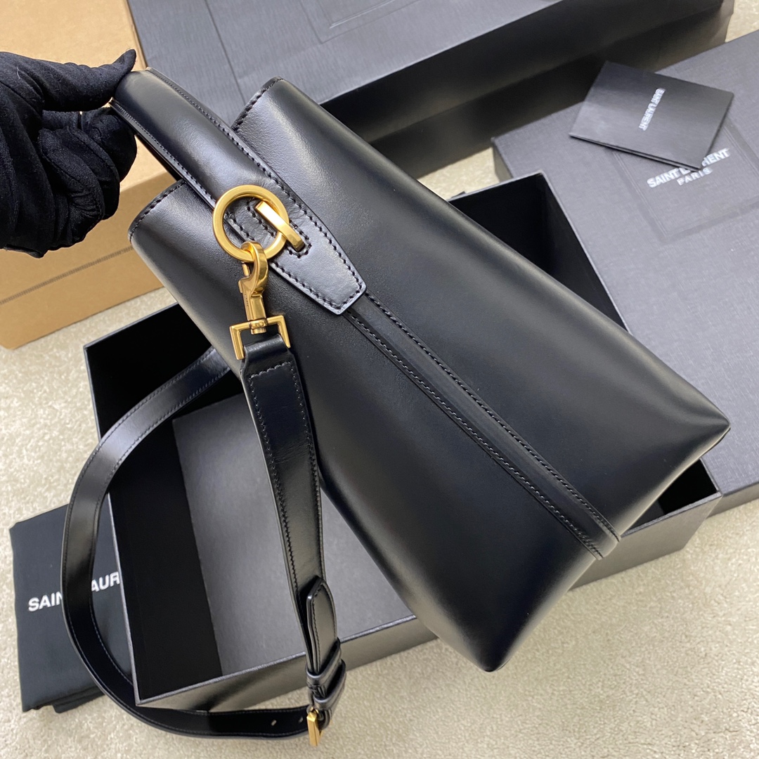 Saint Laurent Classic Leather Unique Crossbody & Shoulder Bag