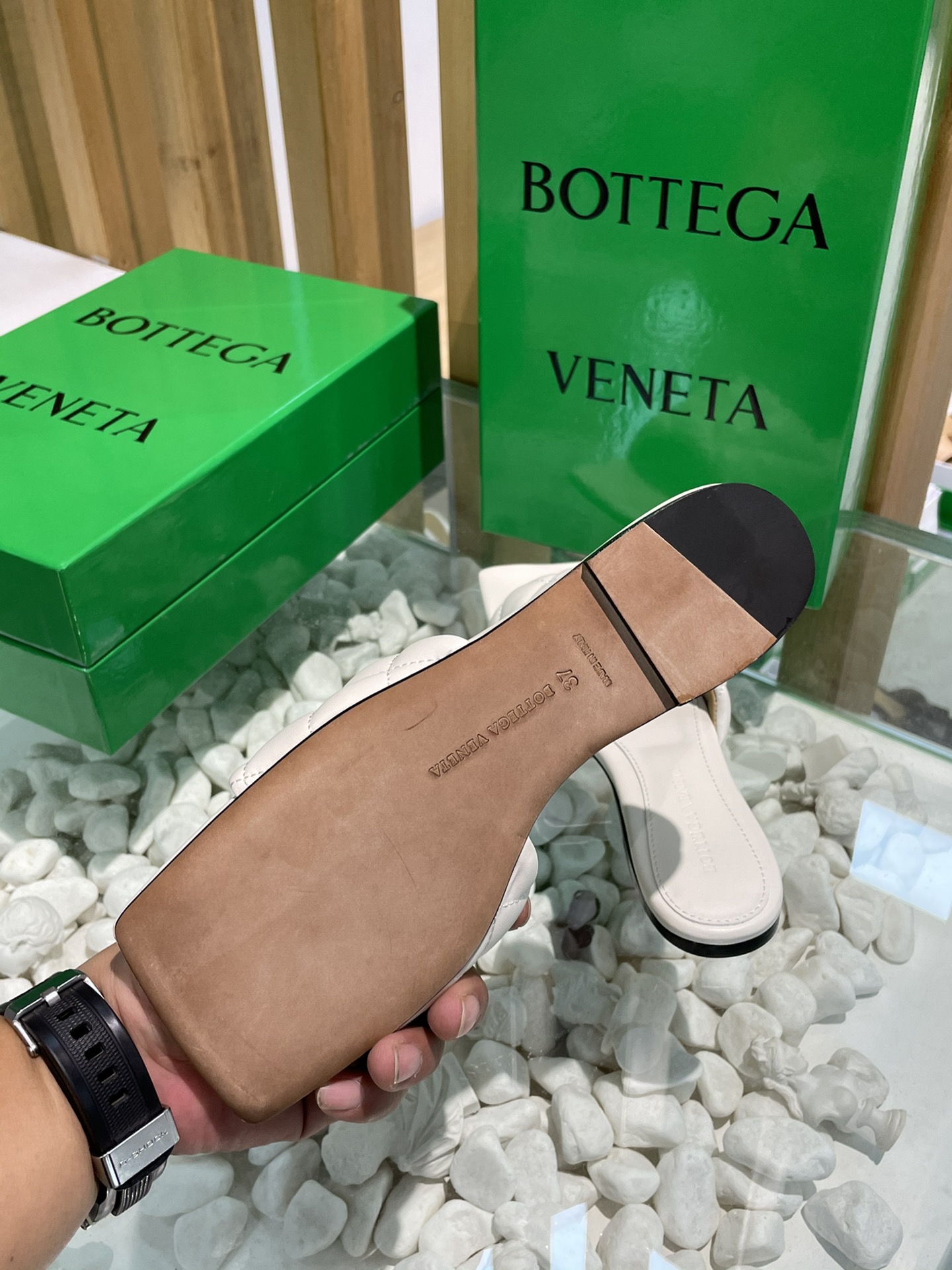 Bottega Veneta Rhombus flat-bottomed slippers
