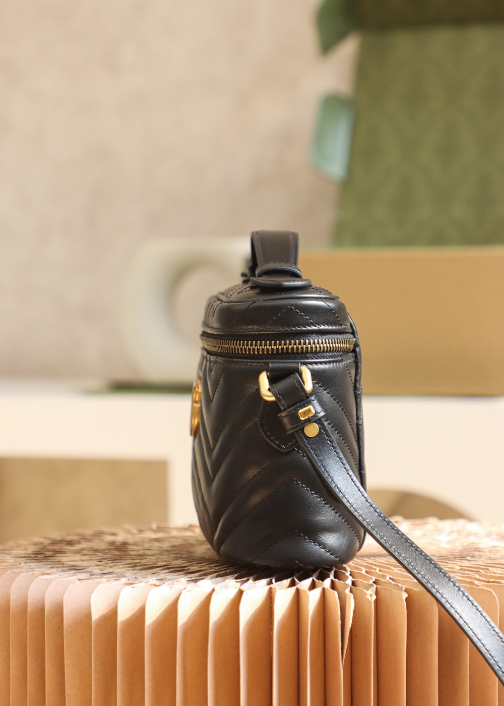 CUCCI Lambskin Cosmetic Bag