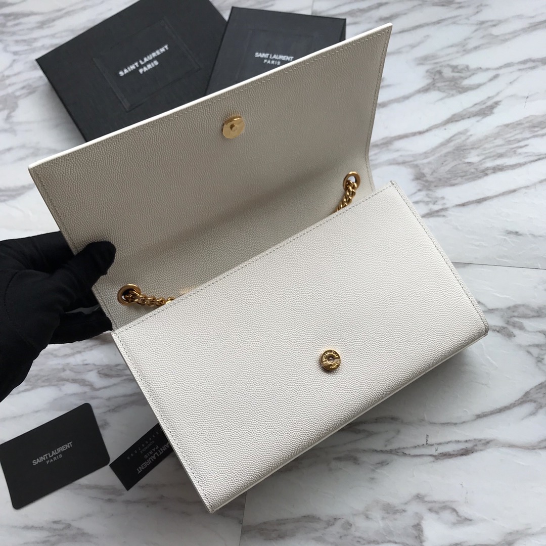 Saint Laurent Classic Chain Shoulder/Crossbody Bag in White for Women