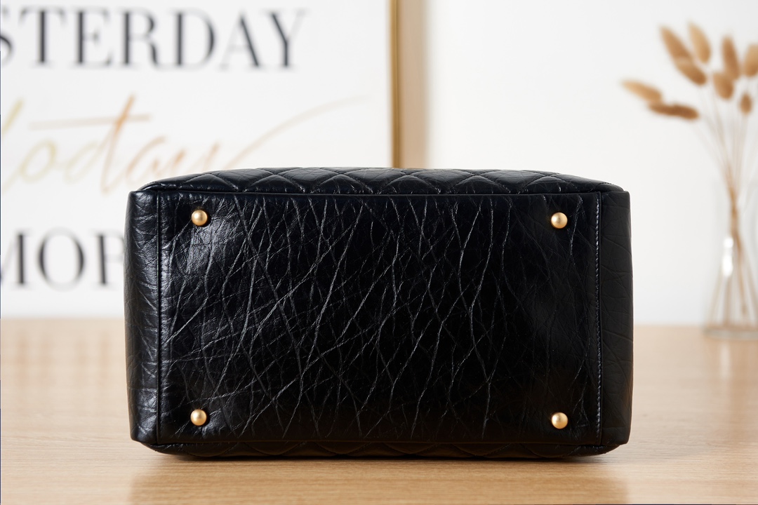 Chanel Polished Lambskin Large Handbag