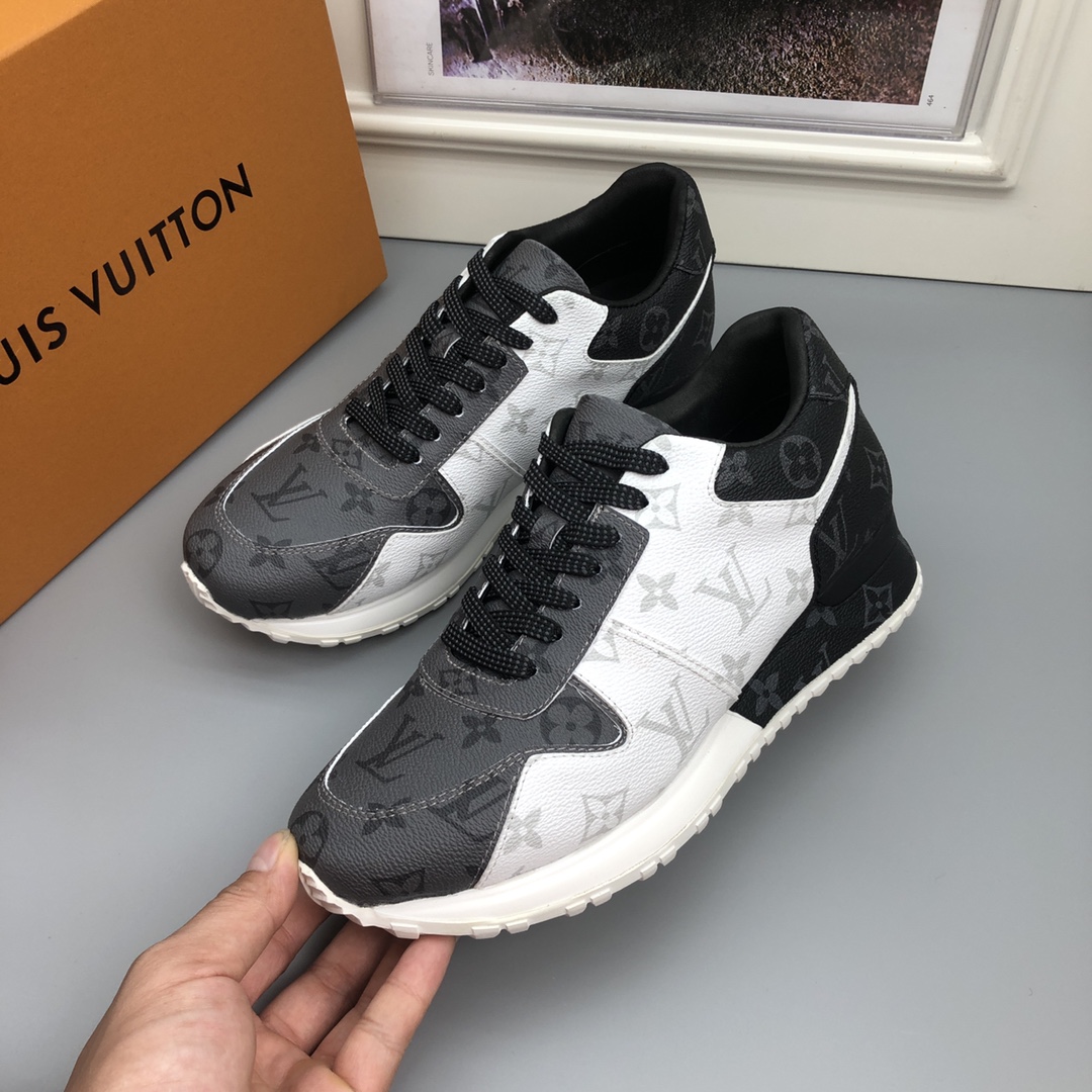 Louis Vuitton Fashionable Versatile Sneakers