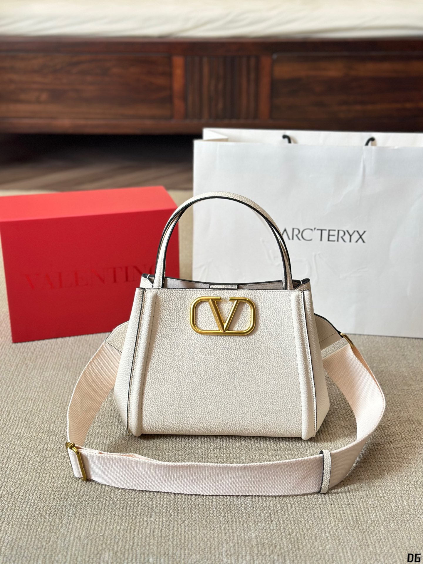 ALLTIME Small Grainy Calfskin Handbag