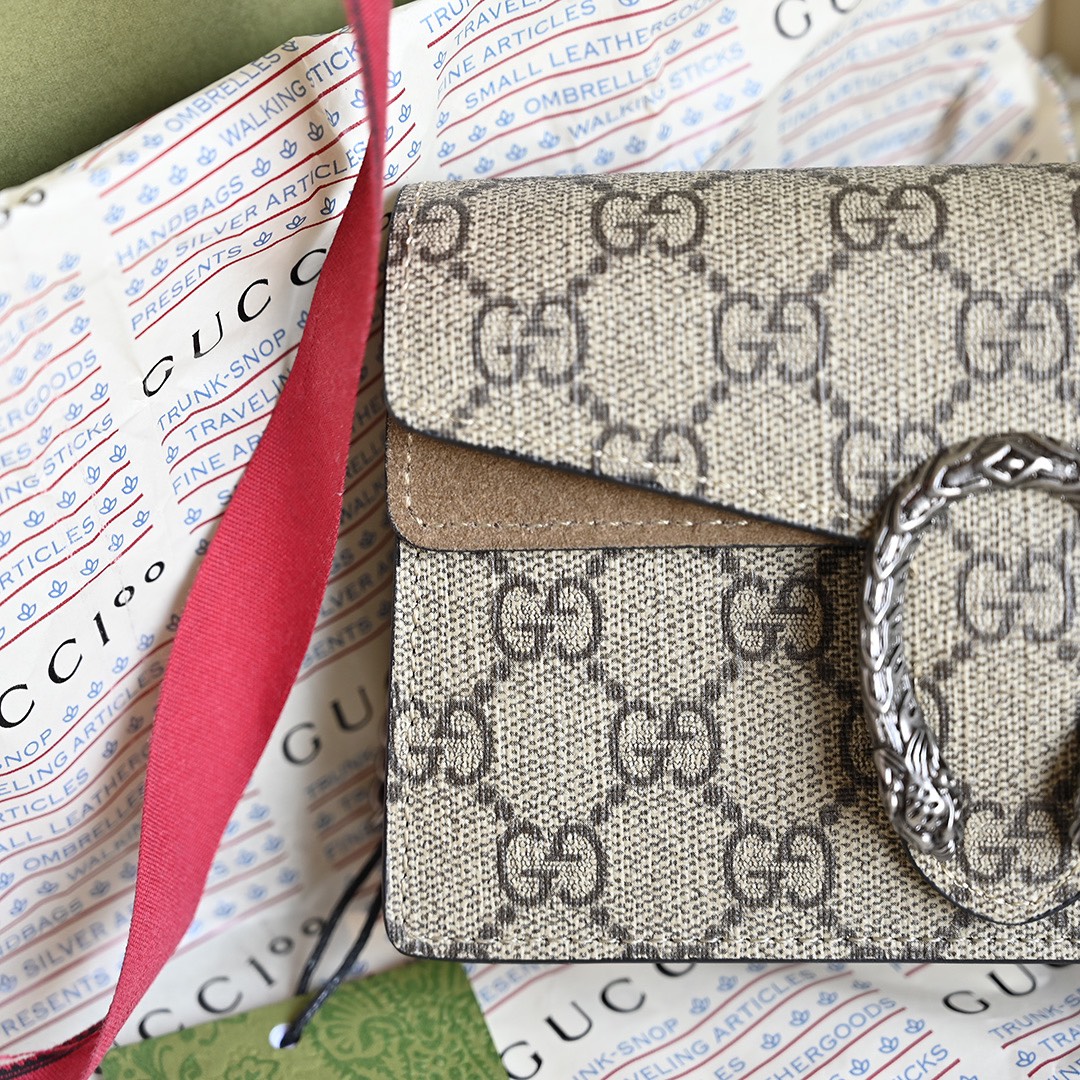 Gucci Classic Rich-Tone Leather Crossbody/Shoulder Bag