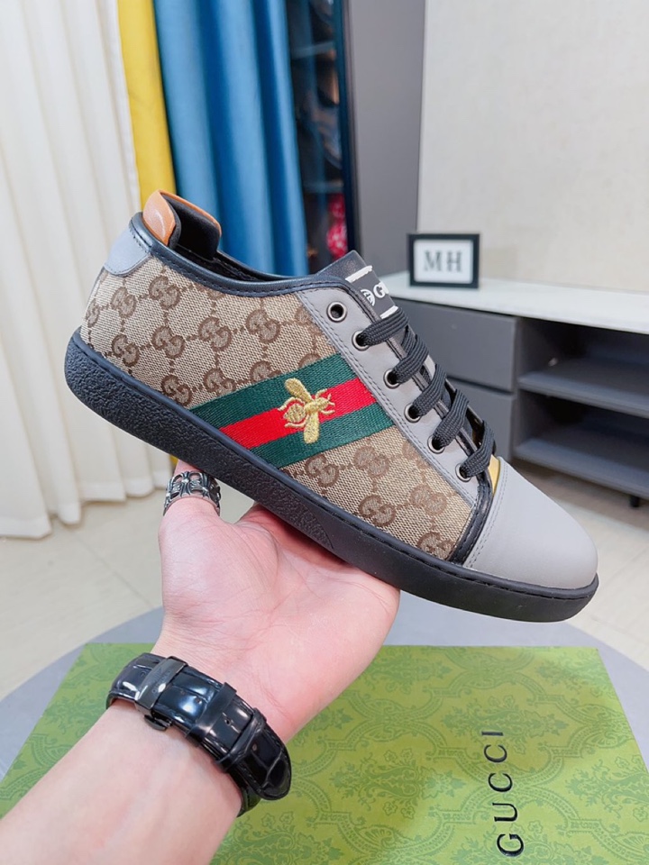 Gucci Luxurious Sneakers