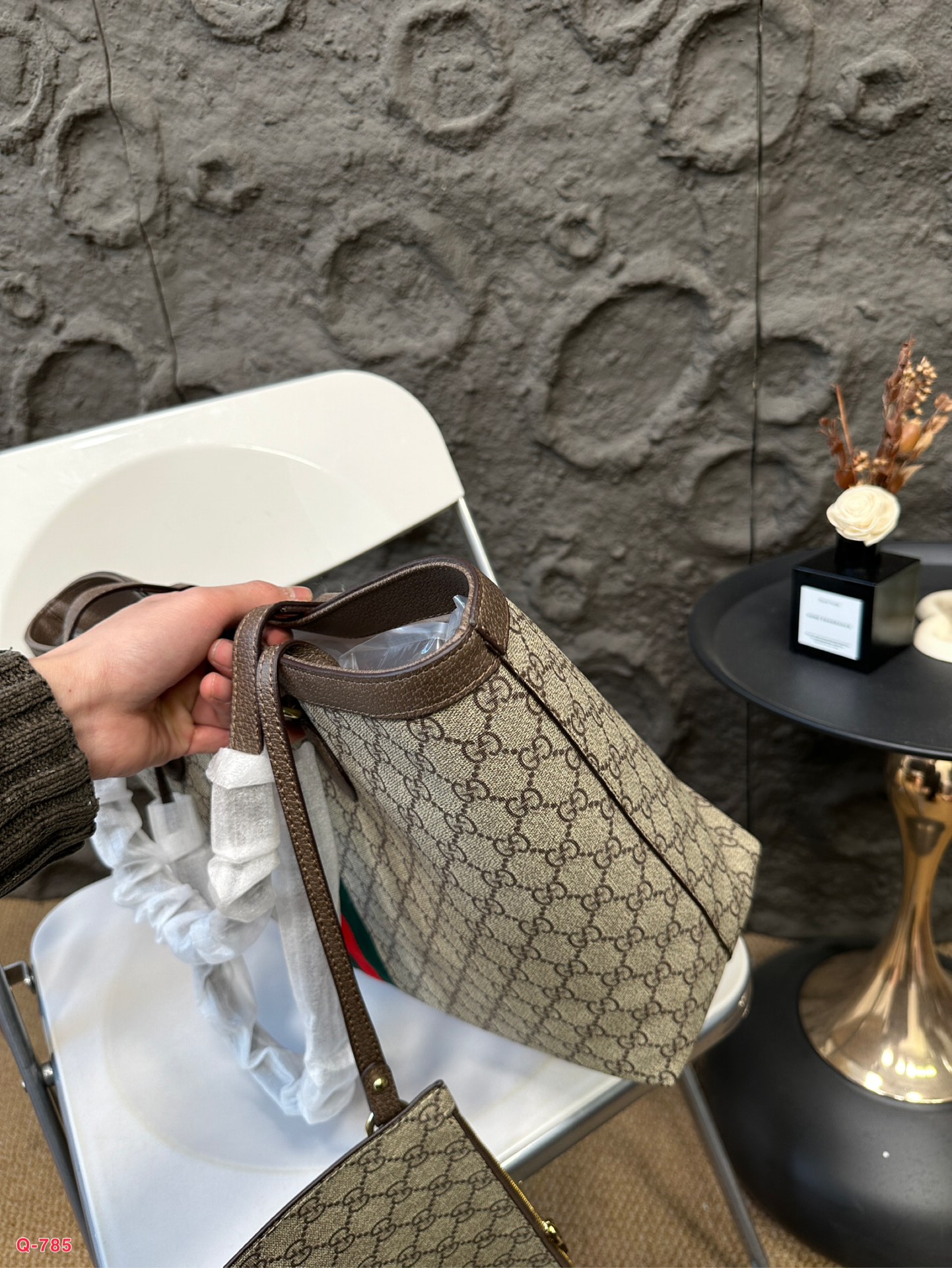 Gucci Ophidia Leather Tote Bag