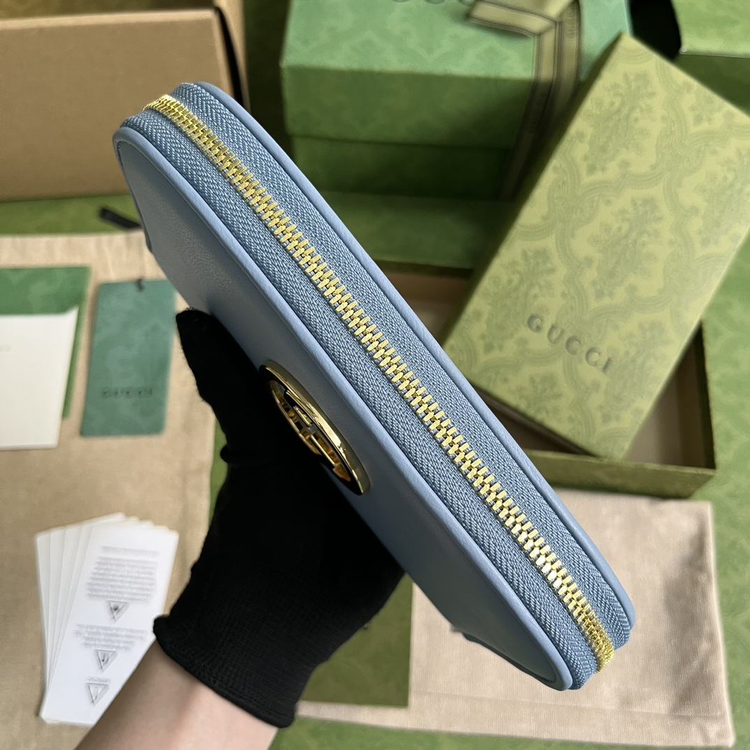 Gucci Classic Leather Clutch Bag