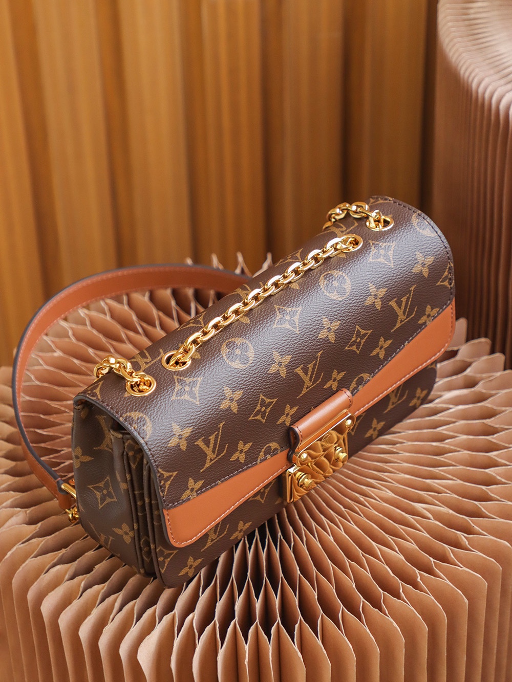 LV Classic Monogram Chain Bag